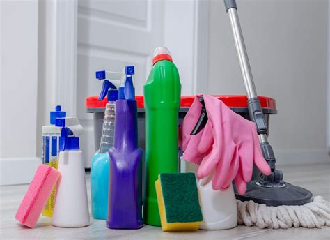 PRODUCTOS DE LIMPIEZA ECOLÓGICOS PARA INICIAR LA LIMPIEZA DE PRIMAVERA