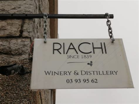 riachi winery khenchara lebanon wine whisky gin arak