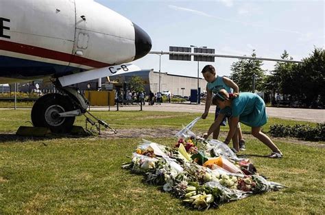 The First Bodies From Malaysia Airlines Flight Mh17 Have Been Returned