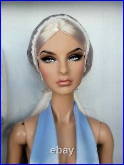 Nrfb Malibu Sky Agnes Von Weiss Doll Integrity Toys Fashion Royalty