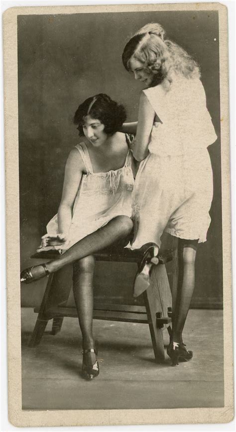 Antique Photo Erotic Ladies 1930s