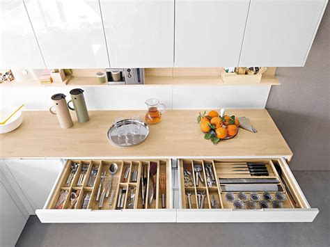 Shop kitchen storage & organization today. Contemporary Italian Kitchen Offers Functional Storage ...