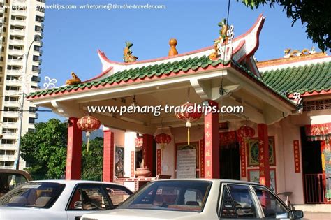 He was the youngest son of nang kim and phraya damrong sujarit mahisorn phakdi (khaw su chiang na ranong), a hokkien chinese who immigrated to thailand in the reign of king rama iii. Chooi Bee Keong Temple, Tanjong Tokong
