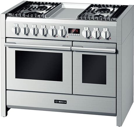Our models combine the latest ovens and cooktops in one appliance with perfect precision. Bosch range - stainless steel Solitaire cooker