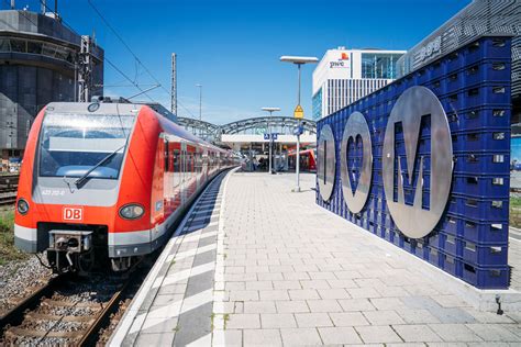 Burghausener straße steubenplatz kriemhildenstraße romanplatz schloss nymphenburg dall'armistraße. Das neue Online-Magazin der S-Bahn München - S-Bahn München