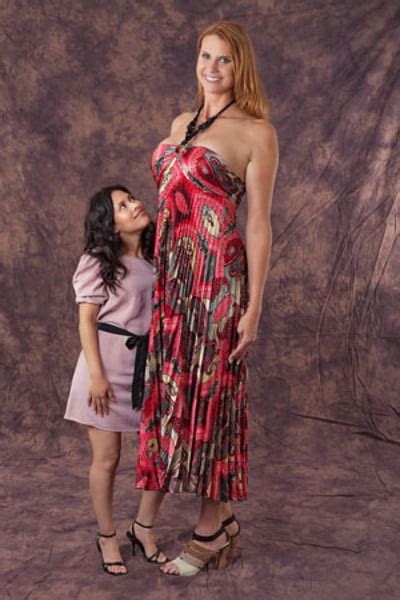 Erika Ervin Amazon Eve Is The World Tallest Woman