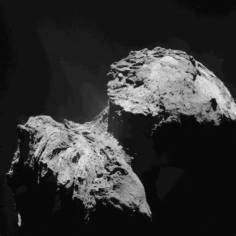 A Rosetta Osiris Picture Of Comet 67p Thats Only Hours Old The