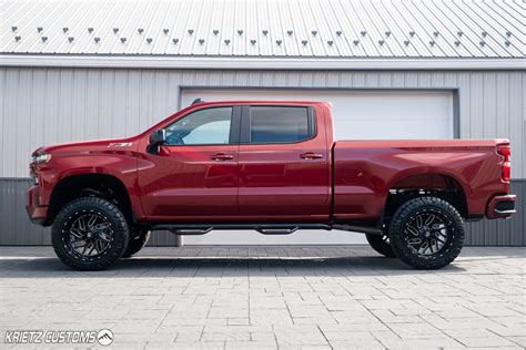 Lifted 2019 Chevy Silverado 1500 With Fuel Triton And Rough Country
