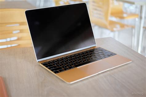In Depth Review 12 Inch Macbook Should You Buy It Aisblog