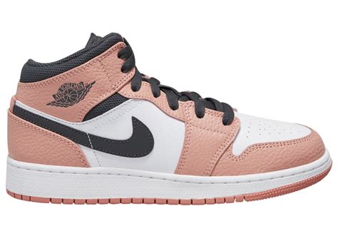 Share yours — take your best photo and share on instagram or twitter with the tag #airjordancollection. Look Out For The Air Jordan 1 Mid GS Pink Quartz ...