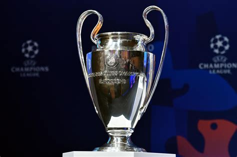 See who scored the most goals, cards, shots and more here. LIVE! Uefa Champions League scores and results - Flipboard