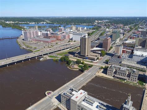 City of Cedar Rapids Flood Wall - FOTH