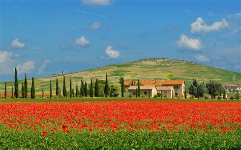 Tuscany Valley View Italy Photograph By Mark G Pericot