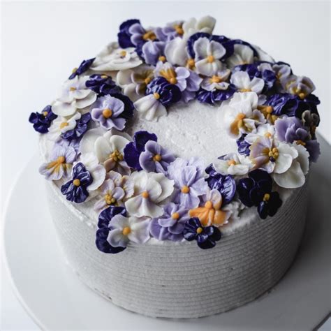 How To Make Realistic Buttercream Flowers Baking Butterly Love
