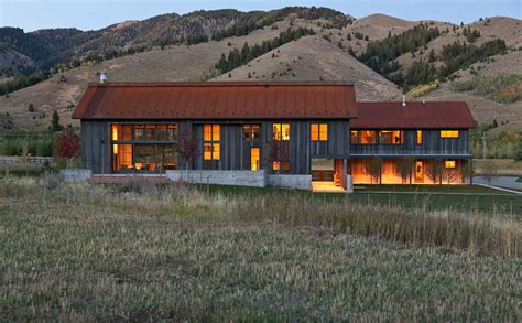 Step Inside A Beautiful Mountain Modern Farmhouse Retreat In Sun Valley