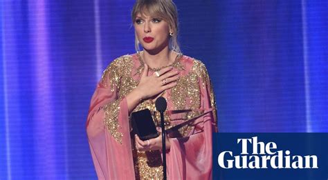 American Music Awards 2019 Taylor Swift Wins Artist Of The Decade In