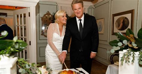 Morning Joe Co Hosts Joe Scarborough And Mika Brzezinski Get Married