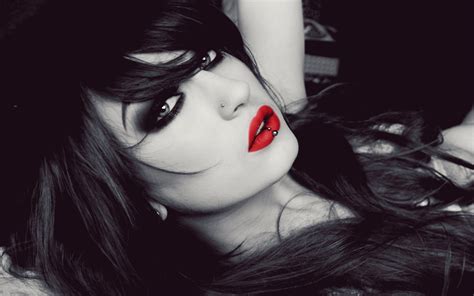 2560x1600 Girl Lipstick Eyes Face Body Piercing Wallpaper