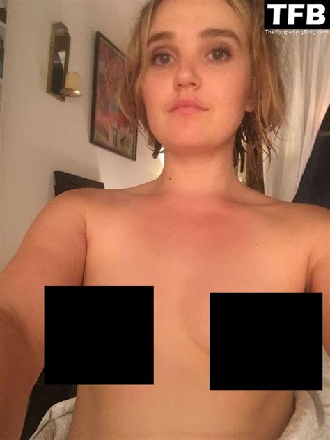 Chloe Fineman Nude Leaked The Fappening 4 Preview Photos Leaked
