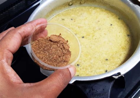 Kashmiri Aaloo Kashmiri Potato Curry Indian Cooking Manual