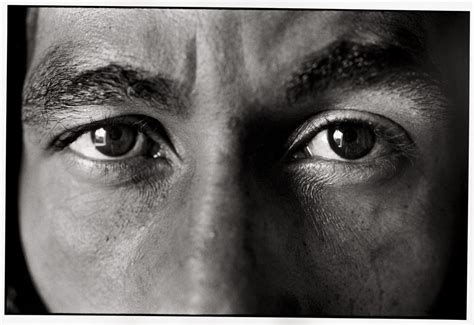 Bob marley turn your lights down low. The Eyes Of Bob Marley | by David Burnett | Bob marley ...