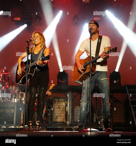 Dierks Bentley And Sheryl Crow Performing Live At Day 2 Of The Acm Experience In Las Vegas