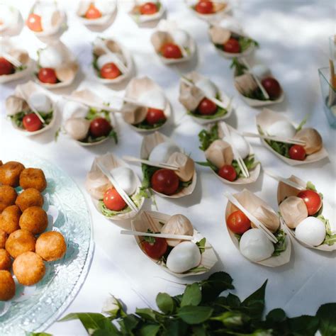 6 Wedding Food Ideas And Reception Meal Styles To Consider