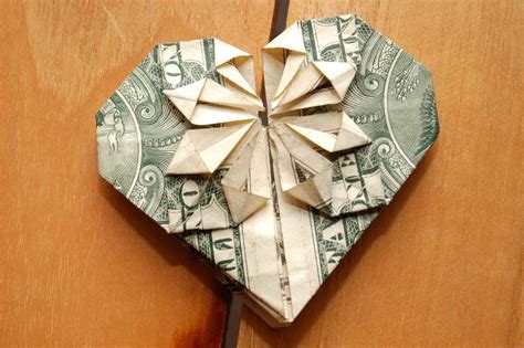 How To Fold A Dollar Into A Heart With Pictures Wikihow Money