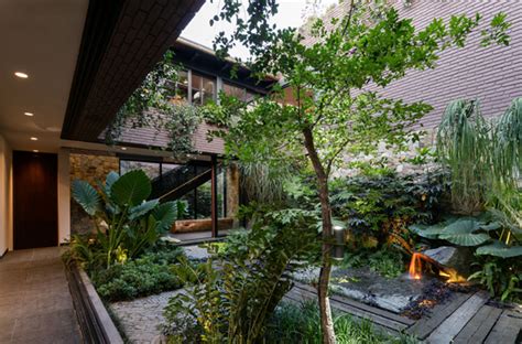 indoor-garden-in-mexico-house – HomeMydesign