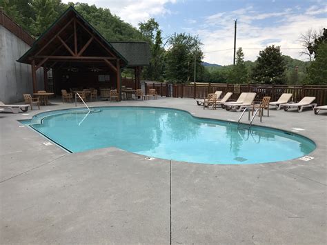Maples ridge cabins pigeon forge tn. Gamblers Cove 61 - Maples Ridge Cabin Rentals