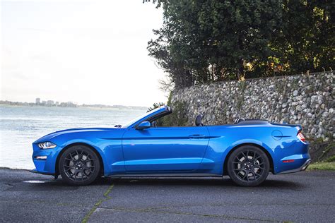 2019 Ford Mustang Convertible Roof Drives Us Crazy