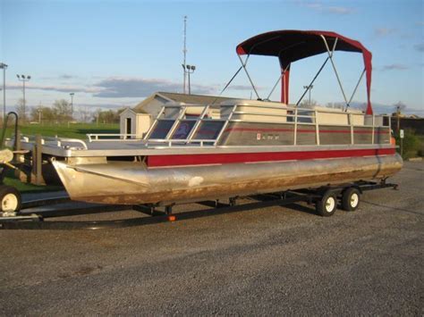 30 Foot Crest Pontoon Boat Party Barge With Bunk Style Trailer 1988 For