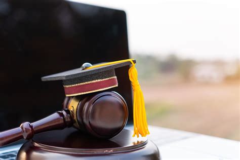Why an Online Criminal Justice Degree Might Be Right for You - Keep Asking