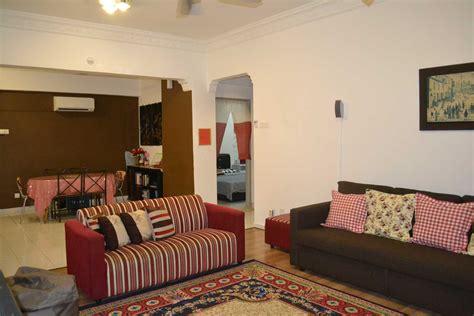 Nmy place is close to the suitable for company trip, wedding purpose, event, big groups of family and friends from 11~ 18pax and more by adding extra bed. 11 Homestays With Swimming Pool in Melaka © LetsGoHoliday.my