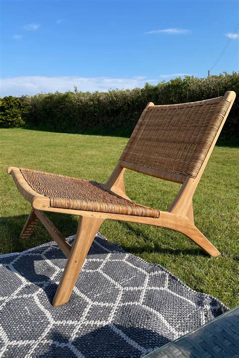 Teak And Rattan Lounger Chair Zaza Homes In 2021 Rattan Lounger