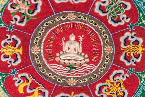 tibetan buddhist sand mandala — glencairn museum