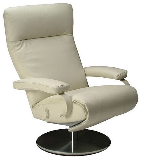 Lounge comfortably in one of these recliners or rocker chairs. Modern Swivel Recliner Options - HomesFeed