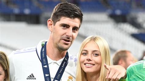 Quién Es Mishel Gerzig La Novia De Thibaut Courtois Nius