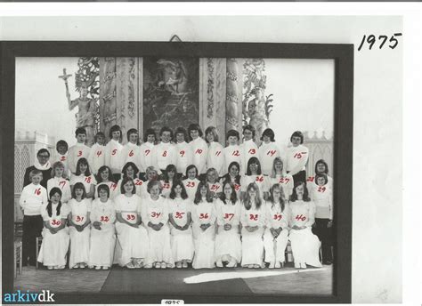 Marianne hansen is from folldal, norway on twine. arkiv.dk | Konfirmation i Kliplev Kirke 1975