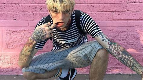 Free Download 60 Best Lil Peep Images Peeps Wallpapers 736x729 For