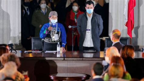 Nuestras sentidas condolencias a la presidenta elisa loncon por la partida de su madre margarita antileo, quien cerró su ciclo en este mundo. Elisa Loncon Constituyente - Fl3mbz9hhozwmm : Elisa loncon ...