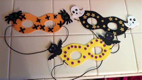30 Easy Halloween Craft Ideas Little Lattes