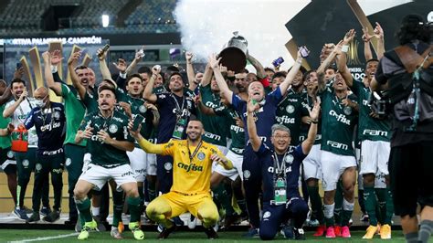 O palmeiras não tem mundial, não tem copinha e nem mundial! Palmeiras não tem Mundial? Entenda a origem da dúvida