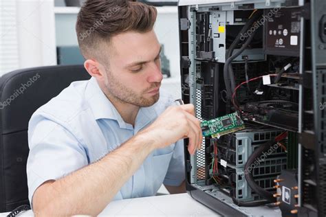 It Professional Fixing Computer Problem — Stock Photo © Wavebreakmedia