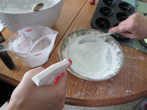 First, mix the dry bath bomb ingredients (baking soda, epsom salt, corn starch, and citric acid) together in a large bowl. How to make Bath Bombs and Easy Bath Bomb RecipeRobins Key