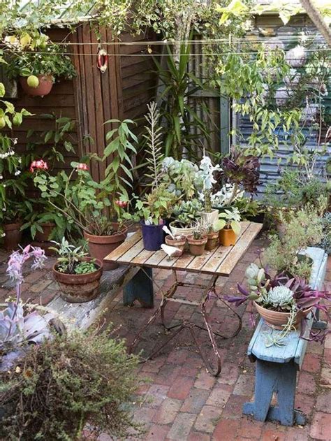 63 Beautiful Small Cottage Garden Ideas For Backyard Inspiration