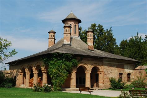 Discover snagov monastery, which became so famous thanks to the legend of dracula as. File:RO IF Mogosoaia palace Brancovan Kitchen.jpg ...