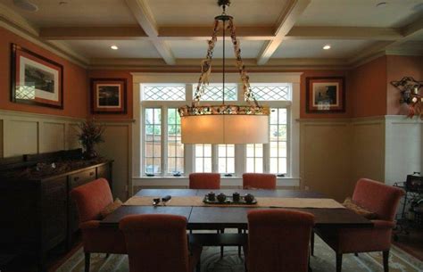 One shade on the top and a different shade on the bottom seem to be the most popular. 20 Dining Room Ideas With Chair Rail Molding - Housely