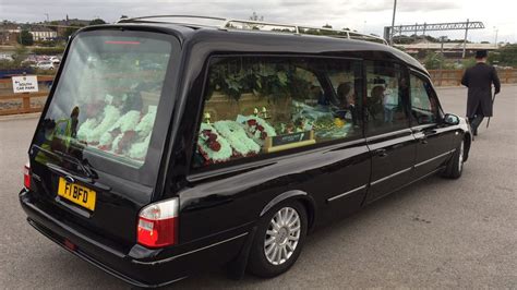 Chuckle Brothers Star Barrys Funeral Held In Rotherham Bbc News
