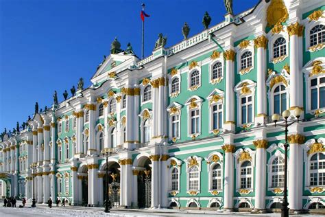 Gegründet wurde sankt petersburg 1703 von peter dem großen auf einem sumpfgebiet in meeresnähe. Eremitage in St. Petersburg, Russland | Franks Travelbox